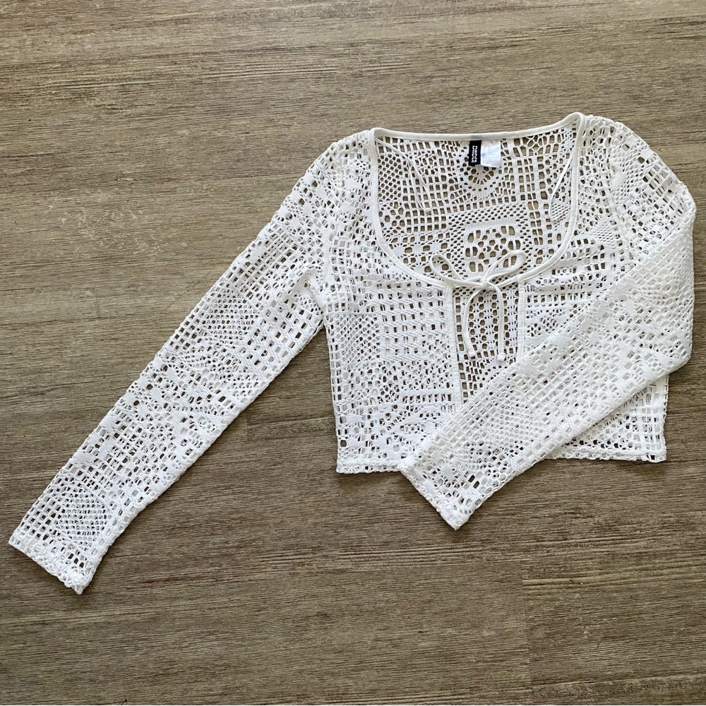 H&M White Lace Tie-Front Cropped Cover Up